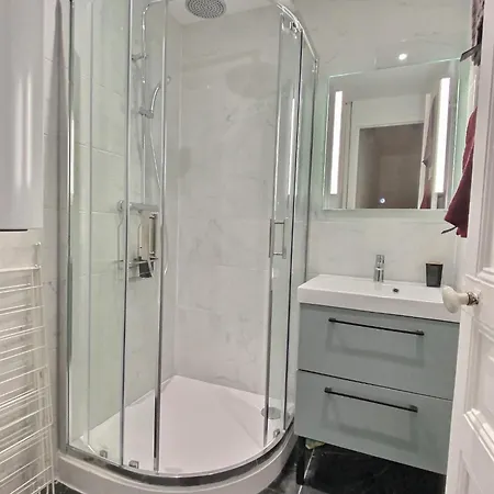 Le Charmant T3 Centre - Cozy Apartament Reims